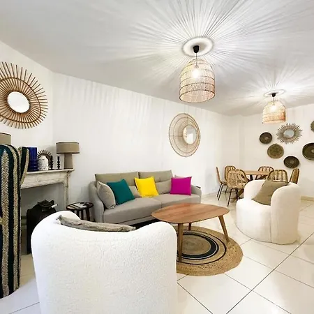 Petit Patio - 2 - Centre - Climatisation Apartment Cassis
