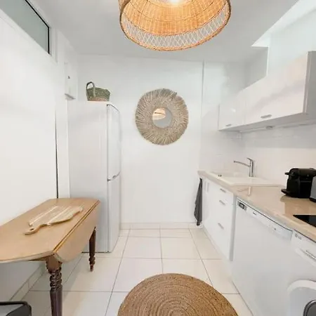 Petit Patio - 2 - Centre - Climatisation Apartment