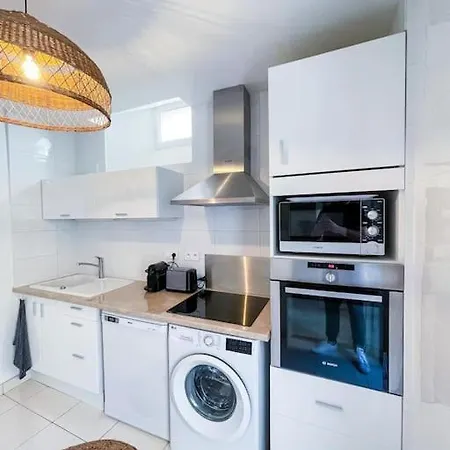 Petit Patio - 2 - Centre - Climatisation Apartment