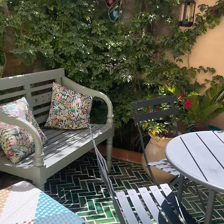 Petit Patio - 2 - Centre - Climatisation * كاسيس